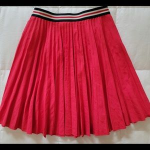 Theory knife pleated skirt with elastic waistband